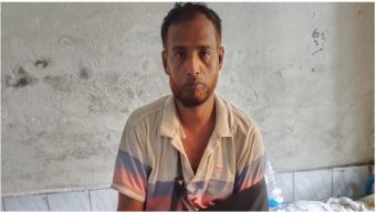 বরগুনায় স্কুলশিক্ষককে পিটিয়ে হাত ভেঙে দিল বিএনপি নেতার দুই ছেলে