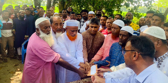 পটুয়াখালীতে তারেক রহমানের পক্ষ থেকে শহিদ পরিবারের মাঝে আার্থিক সহায়তা