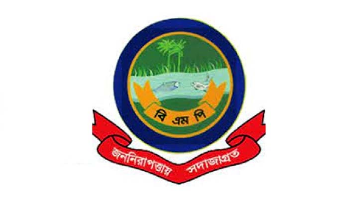 বরিশালে পুলিশের অভিযানে মাদকসহ গ্রেফতার ২৯