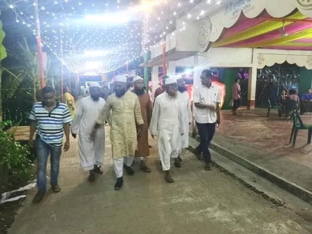 কলাপাড়ায় পূজা মন্ডপ পরিদর্শন করলেন ইসলামী আন্দোলন বাংলাদেশ’র নেতৃবৃন্দ