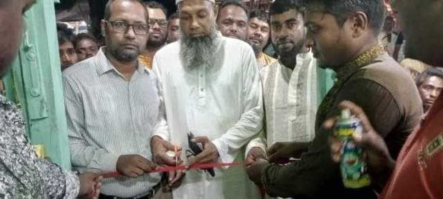 মনপুরায় আরাফাত রহমান কোকো একতা সংঘ উদ্বোধন