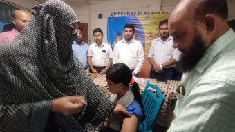 লালমোহনে হিউম্যান প্যাপিলোমা ভাইরাস (এইচপিভি) টিকাদান ক্যাম্পেইন এর উদ্বোধন
