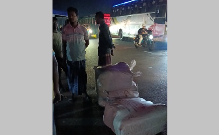 বরিশা‌লে ৩শ’ কেজি প‌লি‌থিন জব্দ