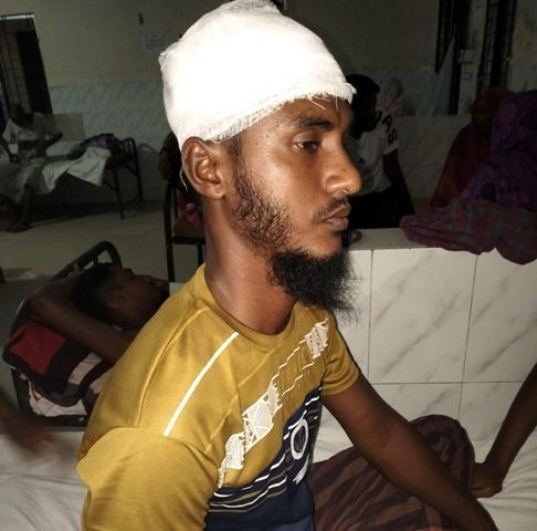 কলাপাড়া জাল পাতা কে কেন্দ্র করে জেলে কে মারধর