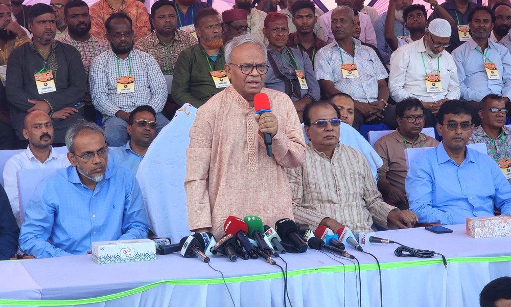 শেখ হাসিনার জন্য আরেকটা তাজমহল তৈরি করুন— ভারতকে রিজভী