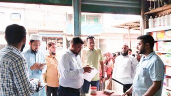 লালমোহনে বাজার মনিটরিং করেন ইউএনও! দুই ব্যবসায়ীর অর্থদন্ড