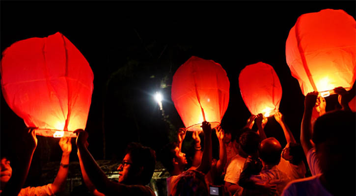 বড়দিনে আতশবাজি-পটকা-ফানুস নিষিদ্ধ
