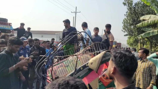 বাস-অটোর সংঘর্ষে নিহত ছয়