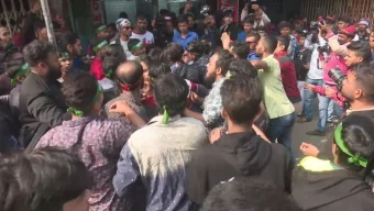 বরিশালে ছাত্রদলের প্রতিষ্ঠাবার্ষিকীতে দুই গ্রুপের মধ্যে হাতাহাতি