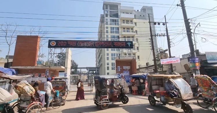 বরগুনায় স্বামী ধূমপান করায় ক্ষোভে প্রাণ দিলেন স্ত্রী
