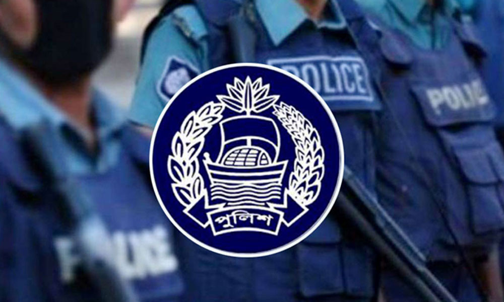 পিরোজপুরে আ. লীগ নেতাকে ছিনিয়ে নেওয়ার ঘটনায় ৫ পুলিশকে প্রত্যাহার