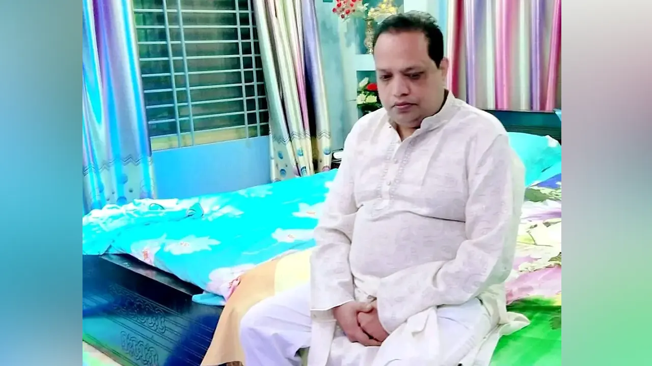 রাজধানীর আবাসিক হোটেল থেকে পটুয়াখালীর আ.লীগ নেতা গ্রেপ্তার