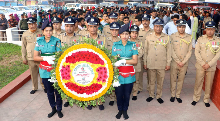 বরিশালে নানা আয়োজনে স্বাধীনতা দিবস উদযাপন