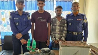 ইন্দুরকানীতে চোরাই মাল’সহ দুই চোর আটক