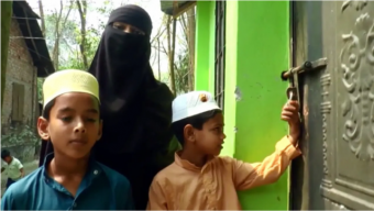 ঝালকাঠিতে টাকার জন্য স্ত্রী-সন্তানকে বের করে দিলেন শাহীন