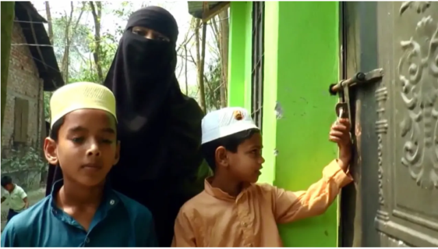 ঝালকাঠিতে টাকার জন্য স্ত্রী-সন্তানকে বের করে দিলেন শাহীন