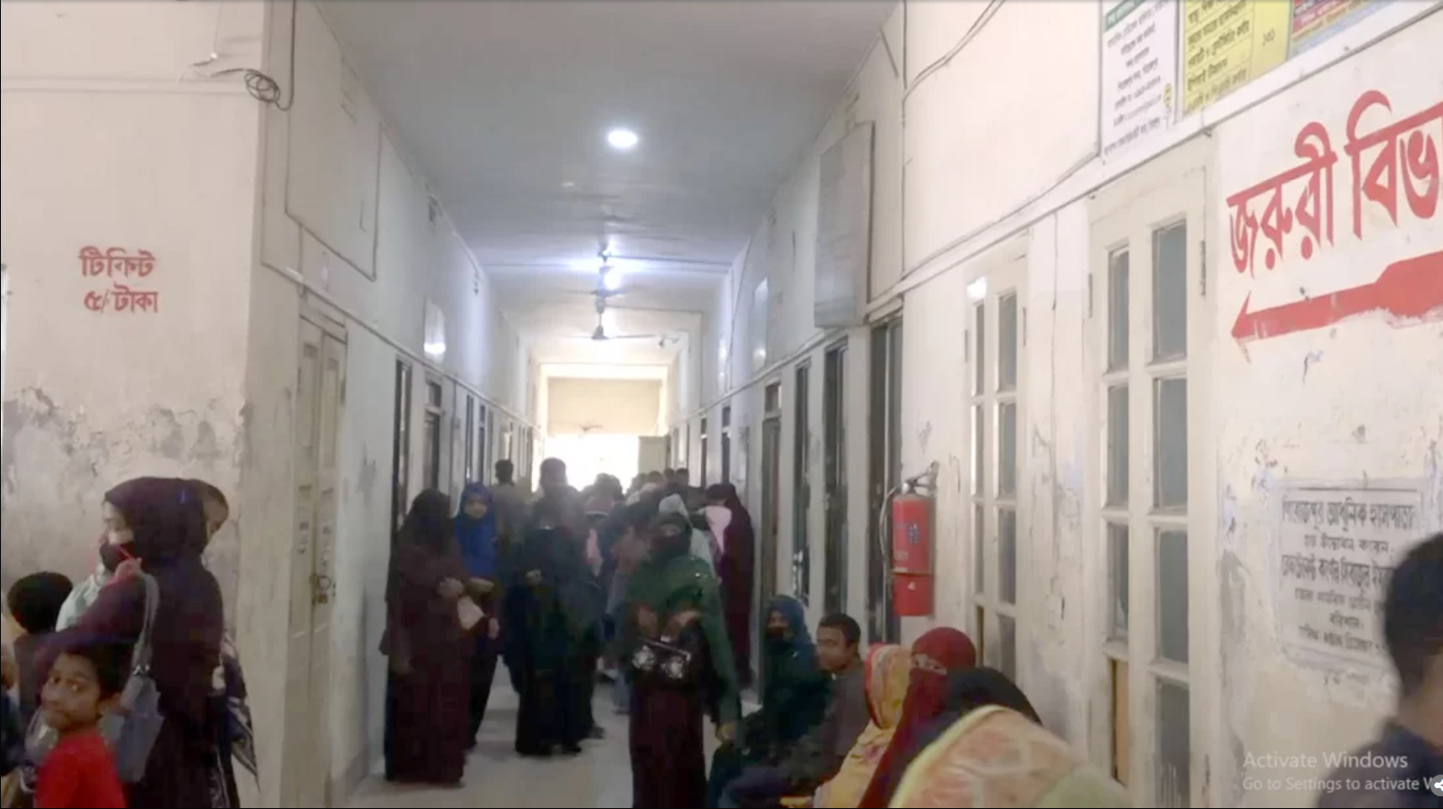 পিরোজপুরে ট্রাকের ধাক্কায় ভ্যানচালকের মৃত্যু