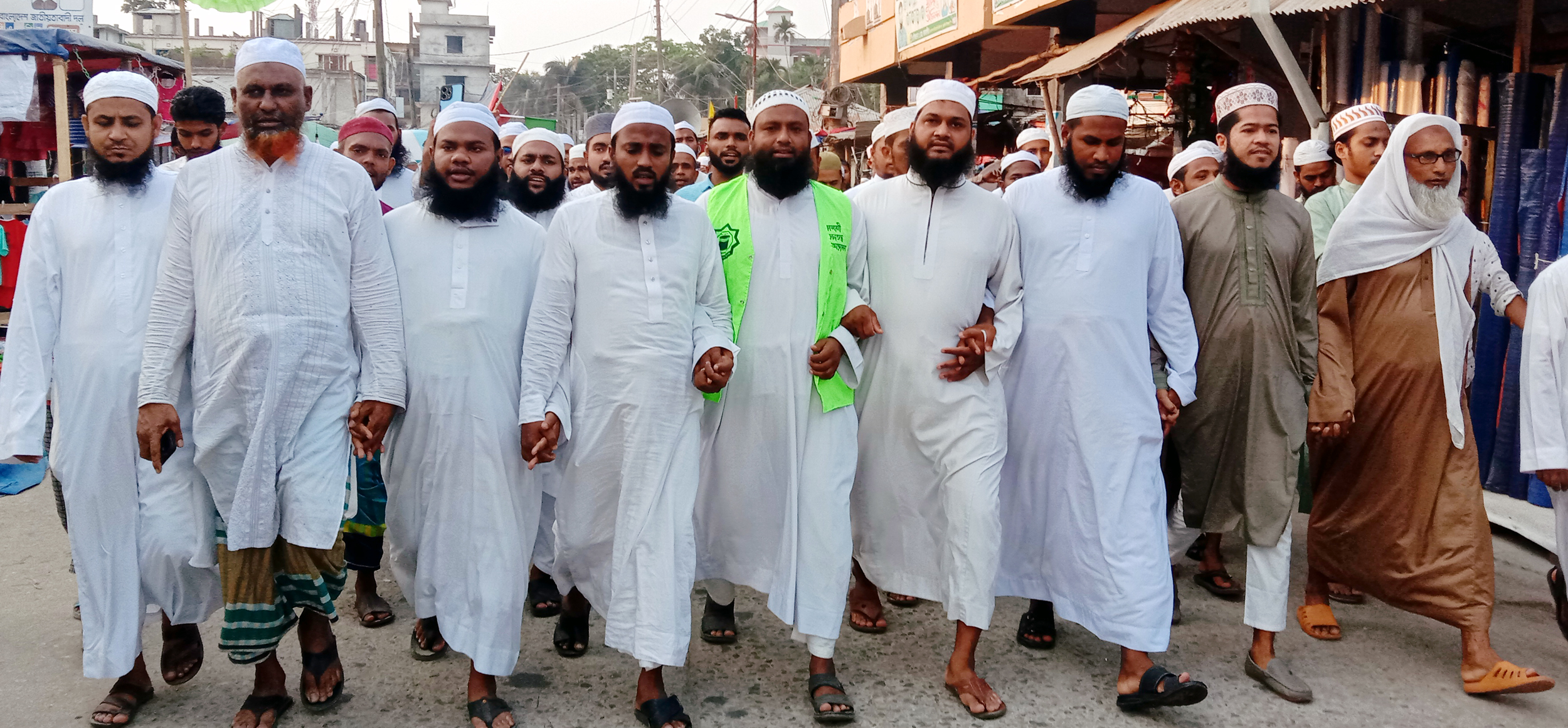 ফিলিস্তিনে সন্ত্রাসী হামলার প্রতিবাদে তজুমদ্দিনে বিক্ষোভ