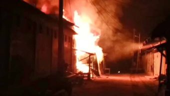 কলাপাড়ায় মধ্যরাতে পুড়ে ছাই বিএনপি কার্যালয়সহ ৫ দোকান