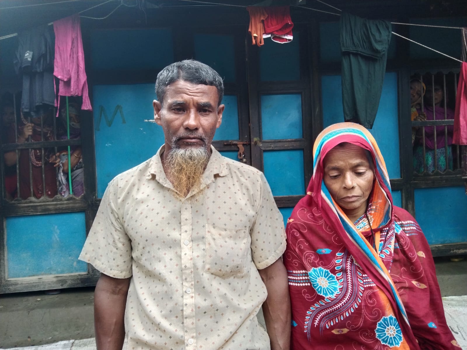 ছেলেকে জীবিত না হলেও অন্তত লাশটা এনে দেন- নদীতে নিখোঁজ ছেলেকে ফিরে পেতে এক মায়ের আকুতি