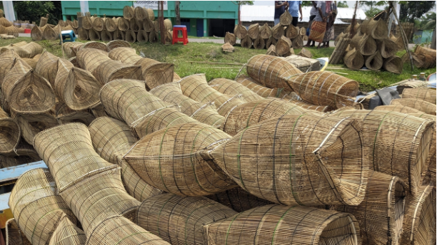 দক্ষিণাঞ্চলে বিক্রির ধুমেও চিন্তায় চাঁই কারিগররা