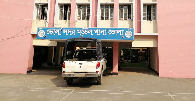 ভোলায় পুকুরে ডুবে শিশু ও সাপের কামড়ে বৃদ্ধের মৃত্যু