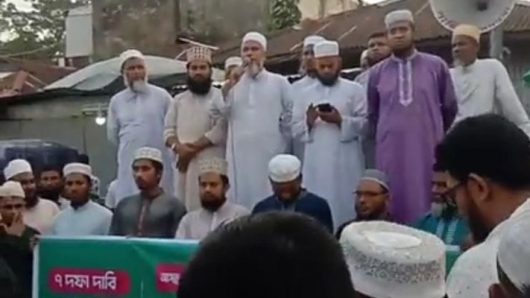 ঢাকায় সমাবেশ উপলক্ষে মনপুরায় জামায়াতের স্বাগত মিছিল