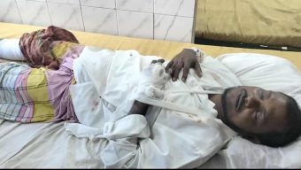 কলাপাড়ায় জমিজমা সংক্রান্ত বিরোধে কৃষককে চলন্ত বাস থেকে নামিয়ে কুপিয়ে জখম