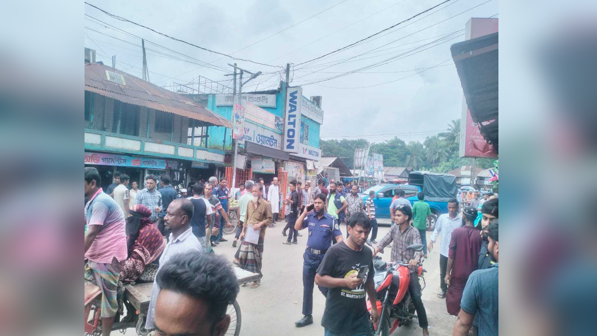 বরিশালে ছাত্রদল নেতাকে কুপিয়ে জখম, বিএনপির ১৭ জনের বিরুদ্ধে মামলা