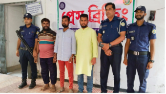 ডিম বাছাইকে কেন্দ্র করে দোকানিকে ছুরিকাঘাত