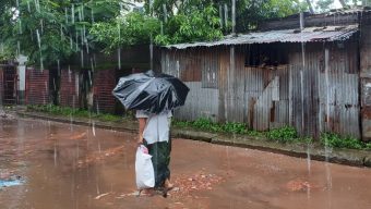 কলাপাড়ায় মৌসুমি বৃষ্টির থাবা, পঞ্চম দিনে দুর্ভোগ চরমে