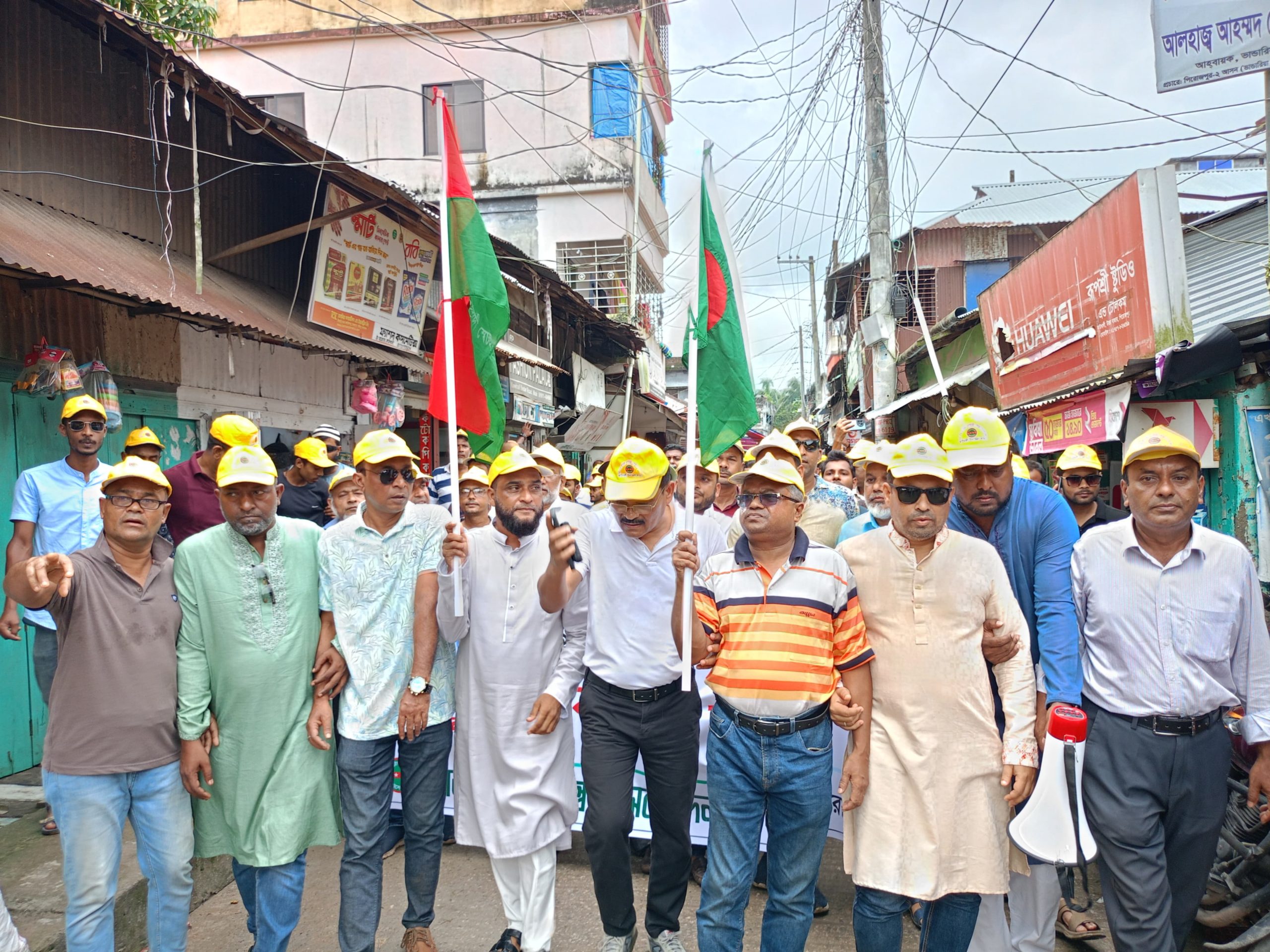 কাউখালীতে স্বেচ্ছাসেবক দলের প্রতিষ্ঠাবার্ষিকী উপলক্ষে শোভাযাত্রা ও বৃক্ষরোপণ