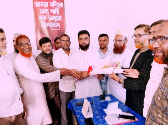 আমতলীতে কৃষকদল ছেড়ে জামাতে যোগদান