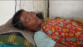 বঙ্গোপসাগরে পাঁচ দিন ভেসে মৃত্যুর মুখ থেকে ফিরে এলেন জেলে মোরশেদ