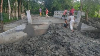 বরিশালে হস্তান্তরের আগেই ব্রিজে ফাটল