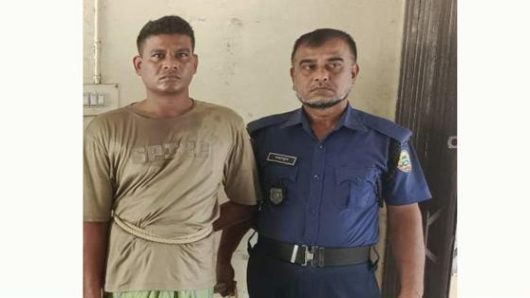 নলছিটিতে পুলিশের ভুয়া আইডি কার্ড দেখিয়ে ডাকাতি করতেন রিয়াজ