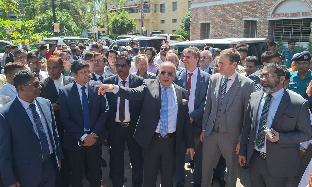 বিচার প্রক্রিয়া আরও সহজতর করতে হবে: বরিশালে প্রধান বিচারপতি