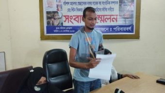 বরিশালে পুলিশের কাছ থেকে ছিনিয়ে নিয়ে খুন