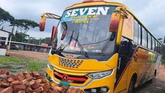 বরিশালে বাস চাপায় নিহত ১