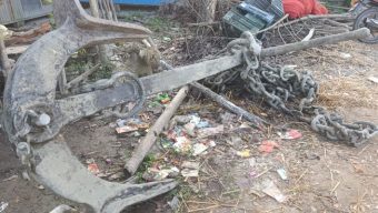 বরিশালের আড়িয়াল খাঁ নদীতে মিলল বিশালাকার নোঙর