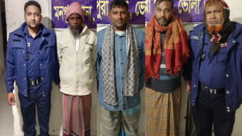 মনপুরায় পুলিশের বিশেষ অভিযানে যুবলীগ ও মৎস্যলীগের তিন নেতা গ্রেফতার