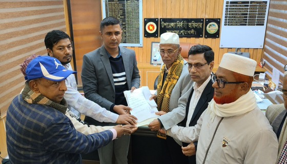 পটুয়াখালী-৪ আসনে এবিএম মোশাররফ হোসেনের মনোনয়নপত্র দাখিল