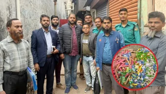 বরিশালে বিপুল পরিমান আইসক্রিম ধ্বংস, ৭০ হাজার টাকা জরিমানা