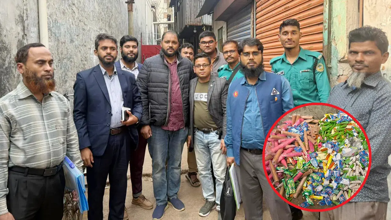 বরিশালে বিপুল পরিমান আইসক্রিম ধ্বংস, ৭০ হাজার টাকা জরিমানা