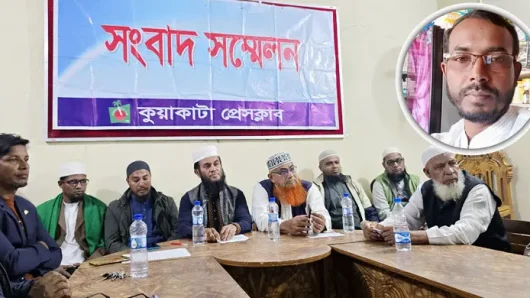 নিজ বাড়িতে ‘যৌনকর্মীদের’ আশ্রয়, জামায়াত নেতাকে দল থেকে বহিষ্কার