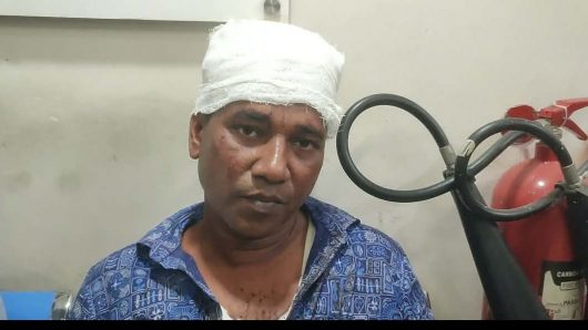 বরিশালে জমি নিয়ে বিরোধ ব্যবসায়ীকে কুপিয়ে জখম