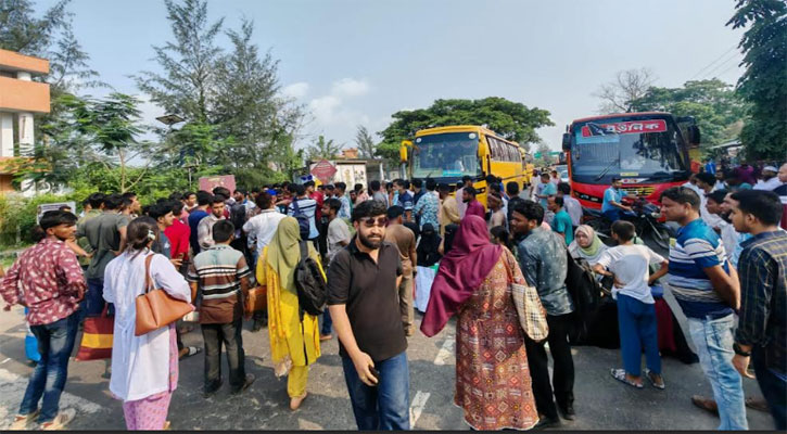 সড়ক দুর্ঘটনায় ববি শিক্ষার্থী আহত, ৩ ঘণ্টা মহাসড়ক সড়ক অবরোধ