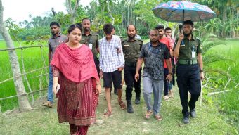 রাজাপুরে স্কুলপড়ুয়া কিশোরীকে উত্ত্যক্ত, ১০ হাজার টাকা জরিমানা