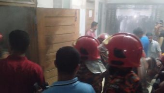 শেবাচিমে ডায়ালাইসিস কেমিক্যাল স্টোরে আগুন, আহত ৪