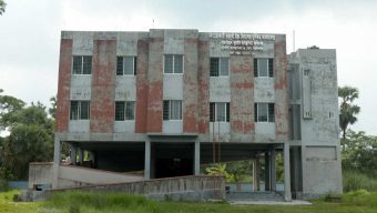 দুর্যোগে অরক্ষিত দক্ষিণের উপকূল